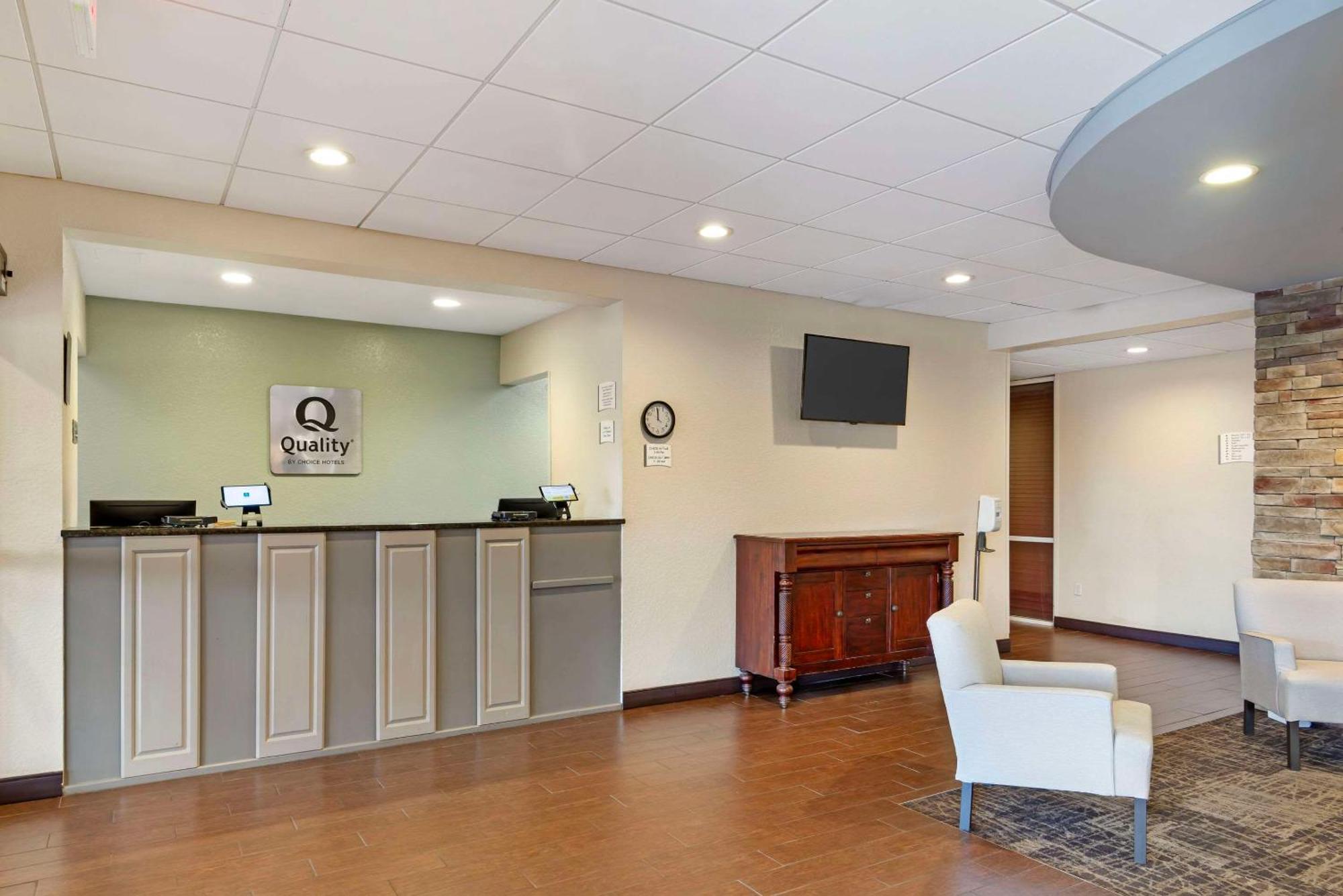 Quality Inn Valley - West Point Exterior photo